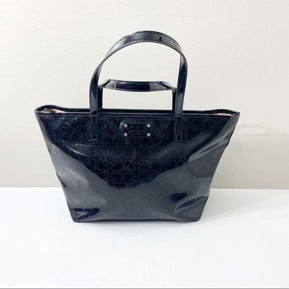 kate spade Handbags - 24. Kate Spade Tote